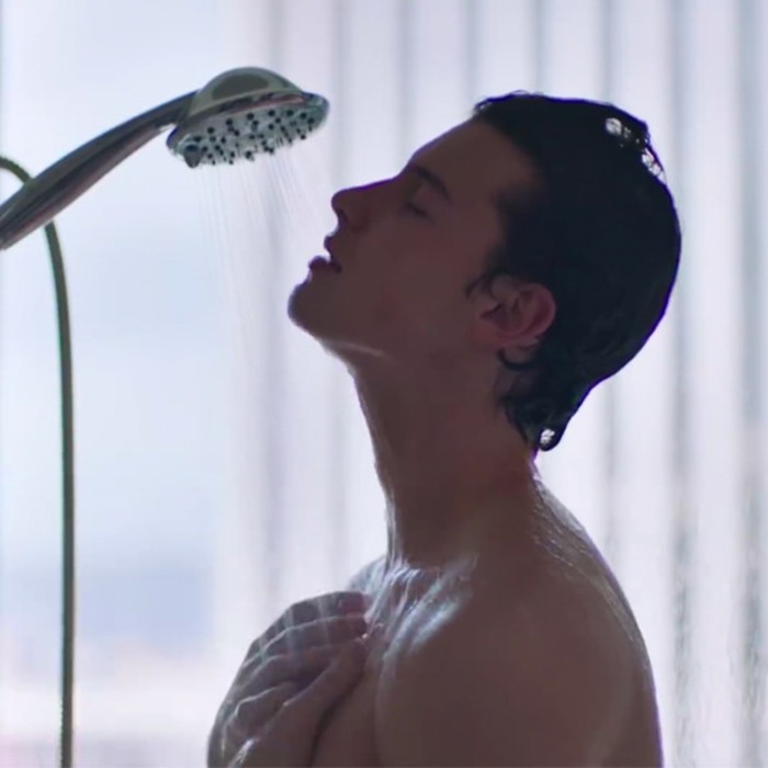 You Ll Wanna Get Lost In Japan With Shawn Mendes After This E Online Uk